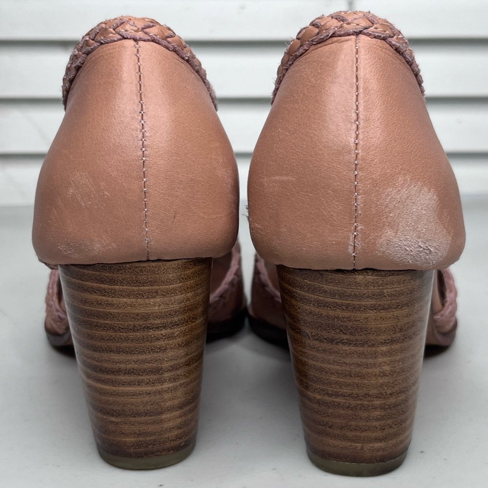 ElF Spirit Walker 7.5 Boho Hand Cut Wooded Stacked Heel Leather Booties - Picture 4 of 14